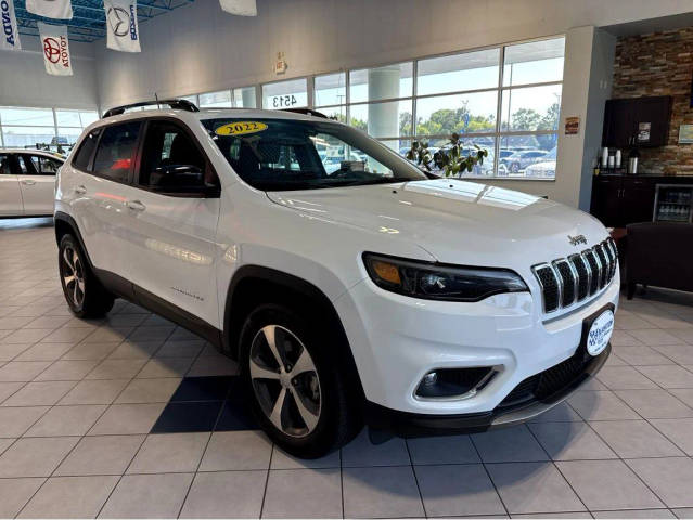 2022 Jeep Cherokee Limited 4WD photo