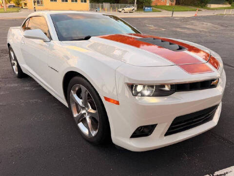 2015 Chevrolet Camaro SS RWD photo