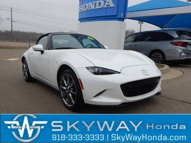 2022 Mazda MX-5 Miata Grand Touring RWD photo