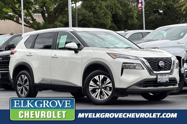2023 Nissan Rogue SV FWD photo
