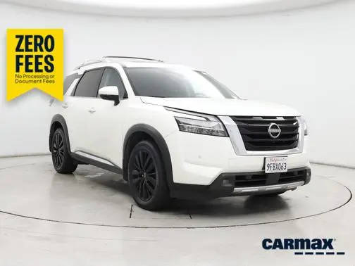 2023 Nissan Pathfinder Platinum 4WD photo