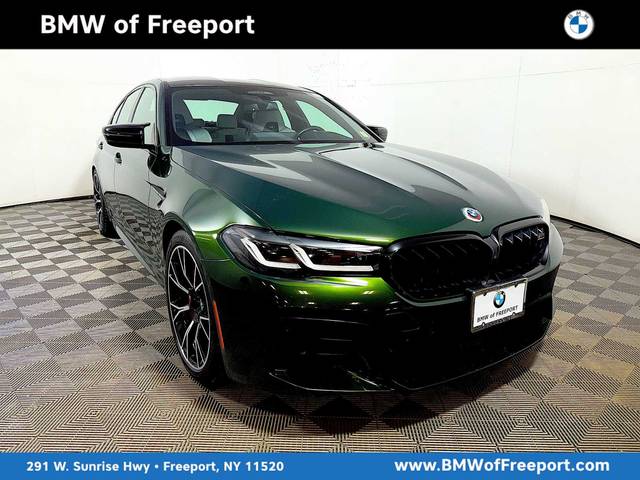 2023 BMW M5  AWD photo