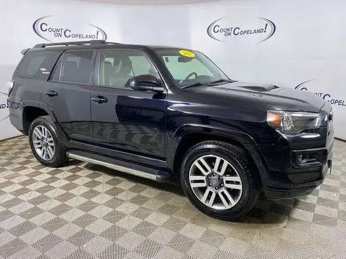 2023 Toyota 4Runner TRD Sport 4WD photo