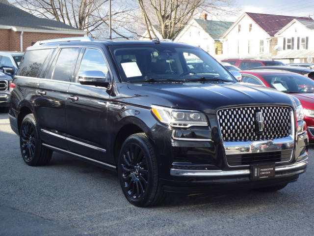 2022 Lincoln Navigator L Black Label 4WD photo