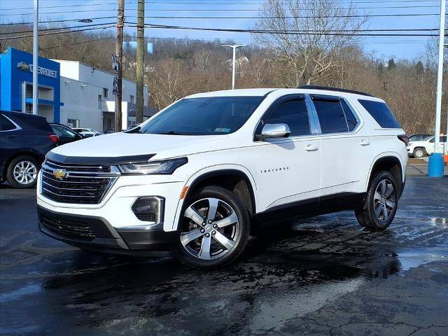 2023 Chevrolet Traverse LT Leather AWD photo