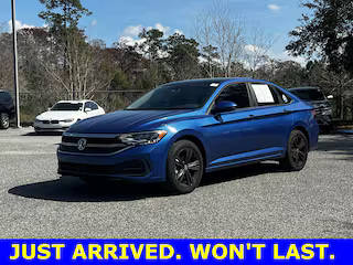 2023 Volkswagen Jetta SE FWD photo