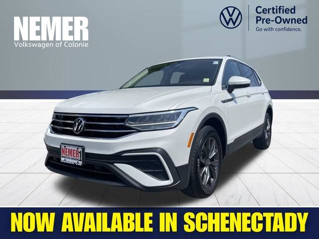 2023 Volkswagen Tiguan SE AWD photo