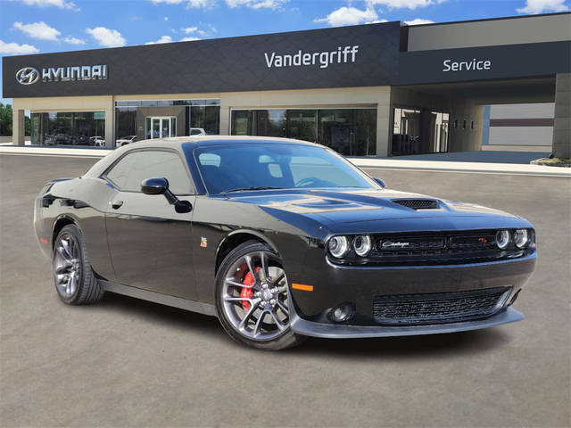 2022 Dodge Challenger R/T Scat Pack RWD photo