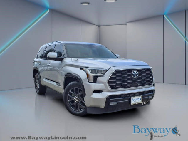 2023 Toyota Sequoia Platinum 4WD photo
