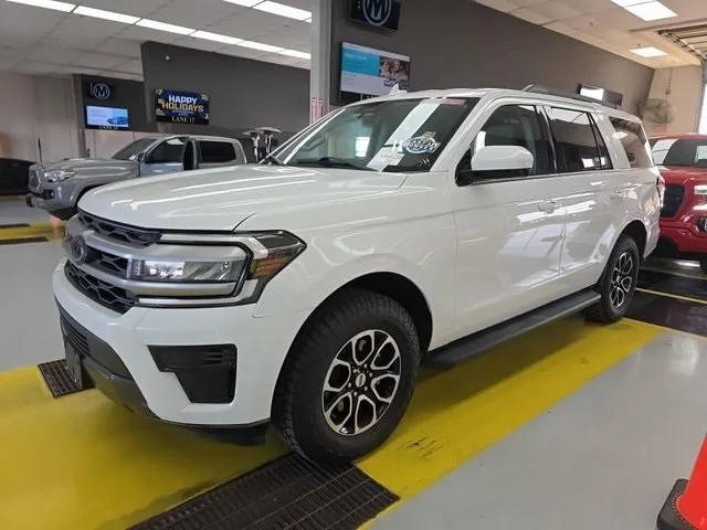 2022 Ford Expedition XLT RWD photo