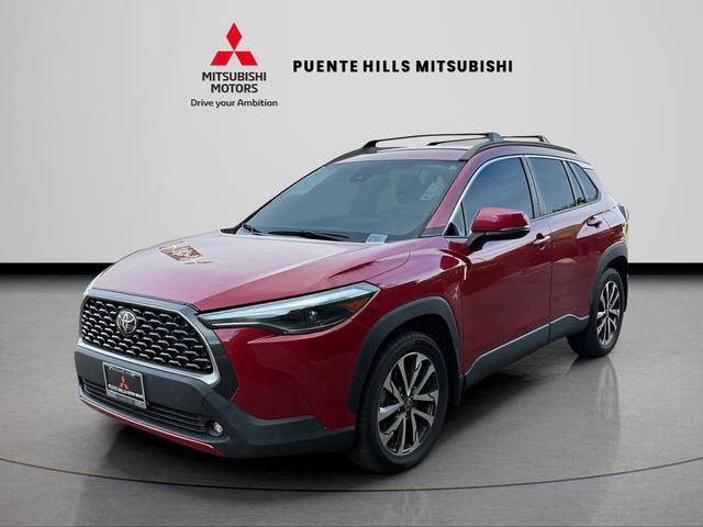 2022 Toyota Corolla Cross XLE FWD photo