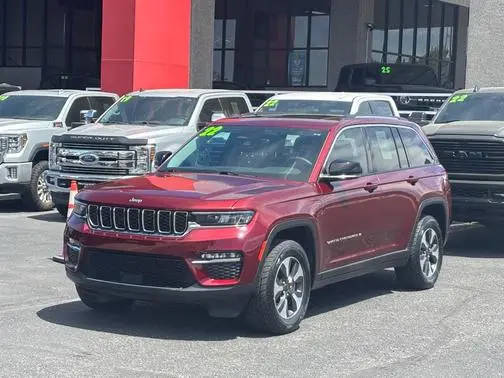 2022 Jeep Grand Cherokee  4WD photo