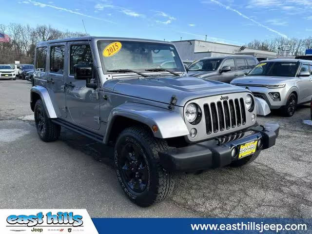 2015 Jeep Wrangler Unlimited Altitude 4WD photo