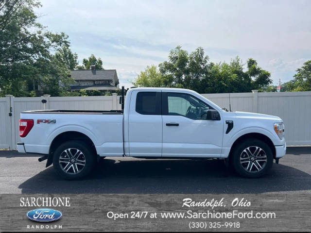2022 Ford F-150 XL 4WD photo