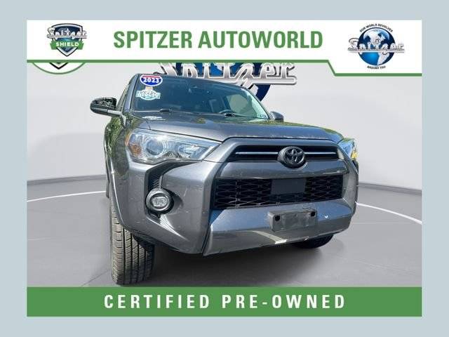 2023 Toyota 4Runner SR5 4WD photo