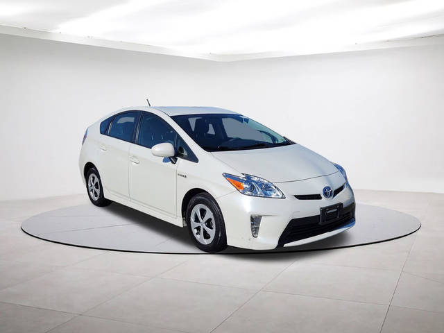 2015 Toyota Prius Two FWD photo