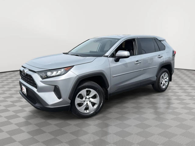 2022 Toyota RAV4 LE AWD photo