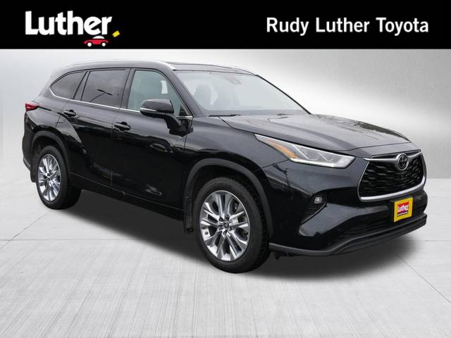 2023 Toyota Highlander Limited AWD photo
