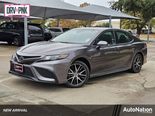 2023 Toyota Camry SE FWD photo