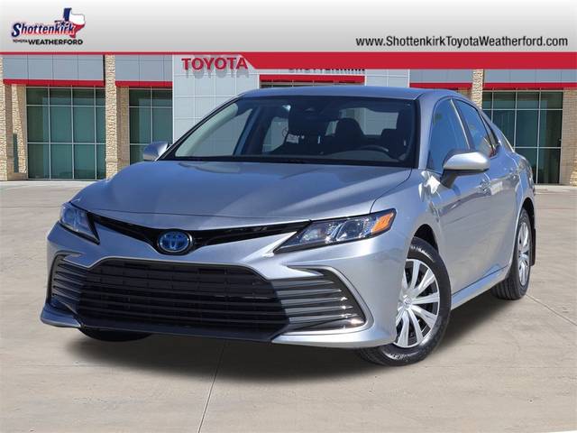 2023 Toyota Camry Hybrid LE FWD photo