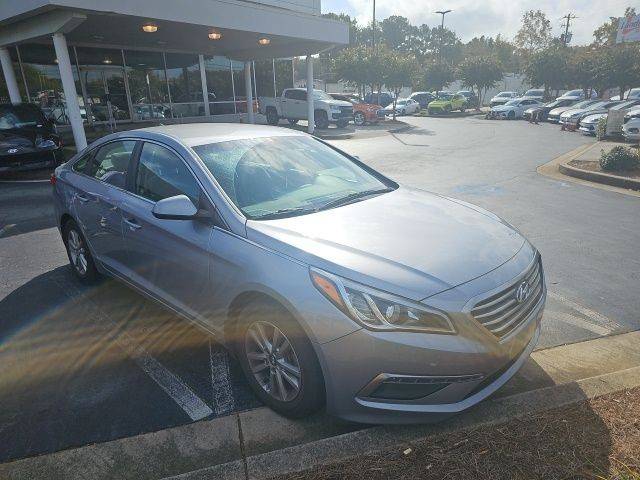 2015 Hyundai Sonata 2.4L SE FWD photo