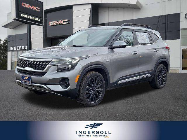 2023 Kia Seltos Nightfall AWD photo