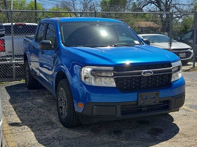 2022 Ford Maverick XLT FWD photo