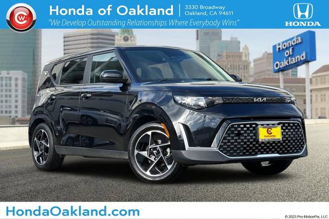 2023 Kia Soul EX FWD photo