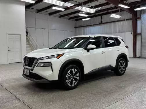 2023 Nissan Rogue SV FWD photo