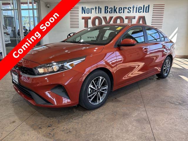 2023 Kia Forte LXS FWD photo