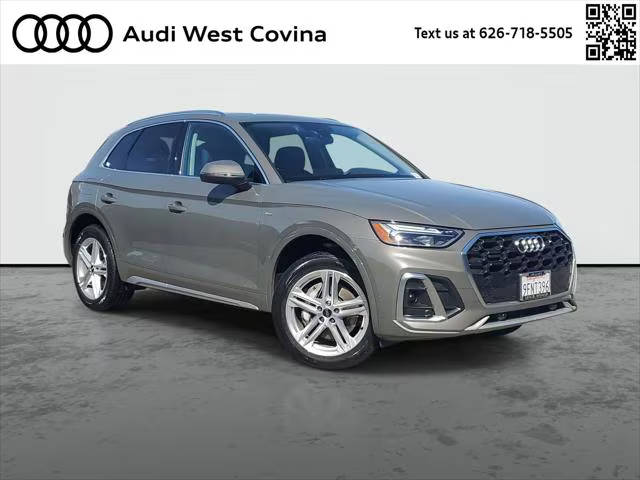 2023 Audi Q5 S line Premium AWD photo