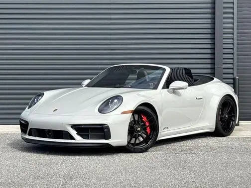 2022 Porsche 911 Carrera GTS RWD photo