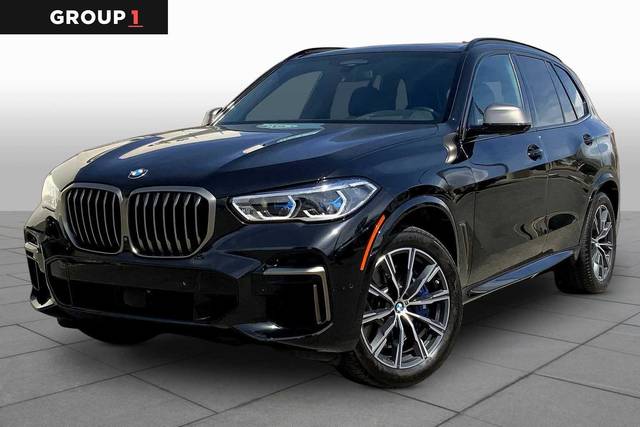 2023 BMW X5 M50i AWD photo