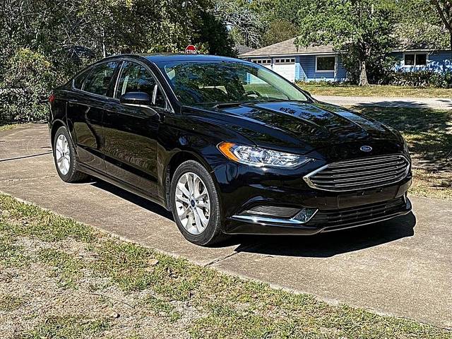 2019 Ford Fusion SE FWD photo