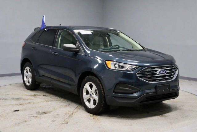 2022 Ford Edge SE AWD photo
