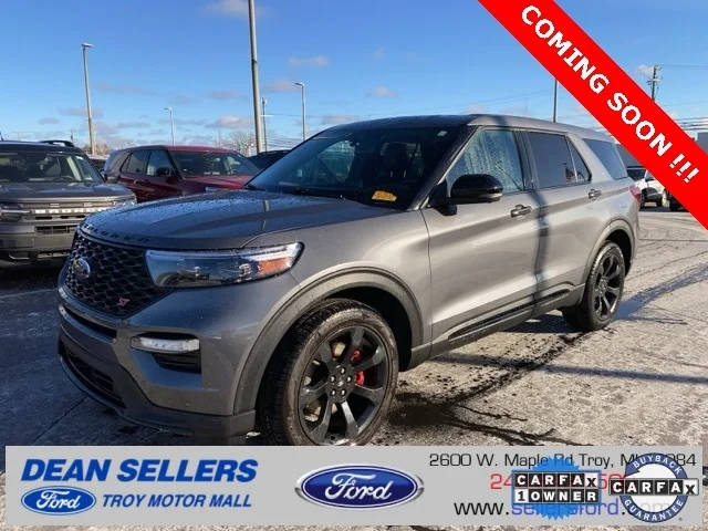 2022 Ford Explorer ST 4WD photo