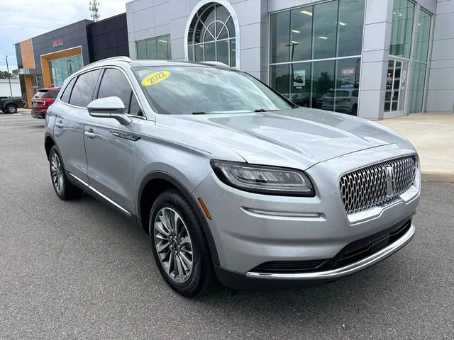 2022 Lincoln Nautilus Reserve FWD photo