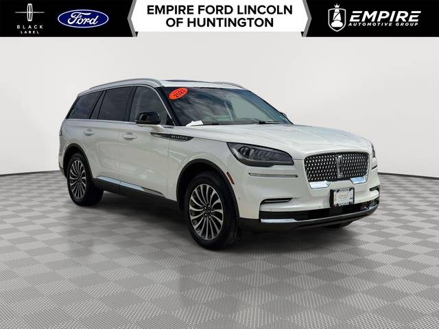 2023 Lincoln Aviator Reserve AWD photo