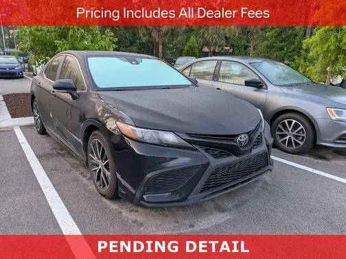2023 Toyota Camry SE FWD photo
