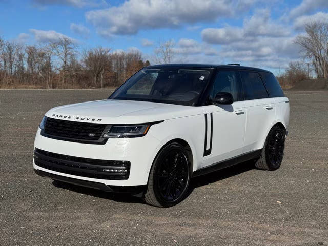 2022 Land Rover Range Rover SE AWD photo