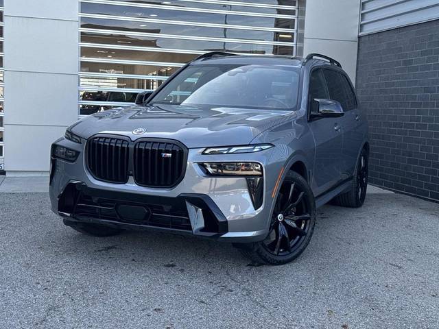 2023 BMW X7 M60i AWD photo