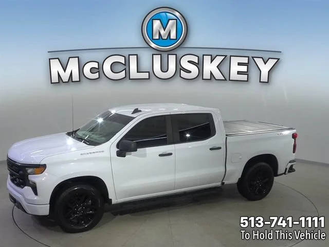 2022 Chevrolet Silverado 1500 Custom 4WD photo