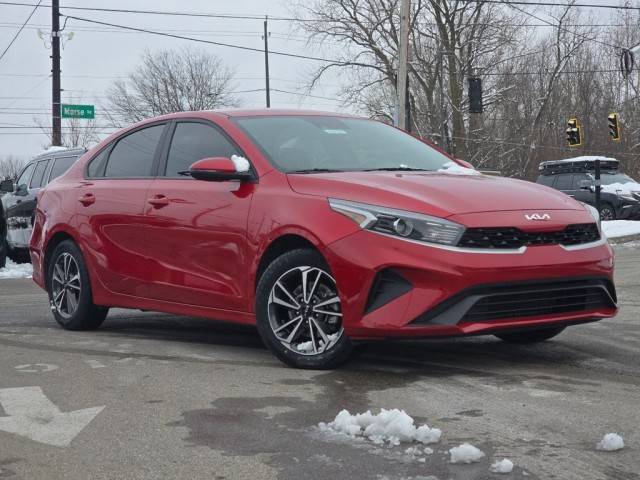 2023 Kia Forte LXS FWD photo