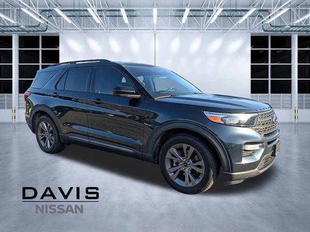 2022 Ford Explorer XLT RWD photo