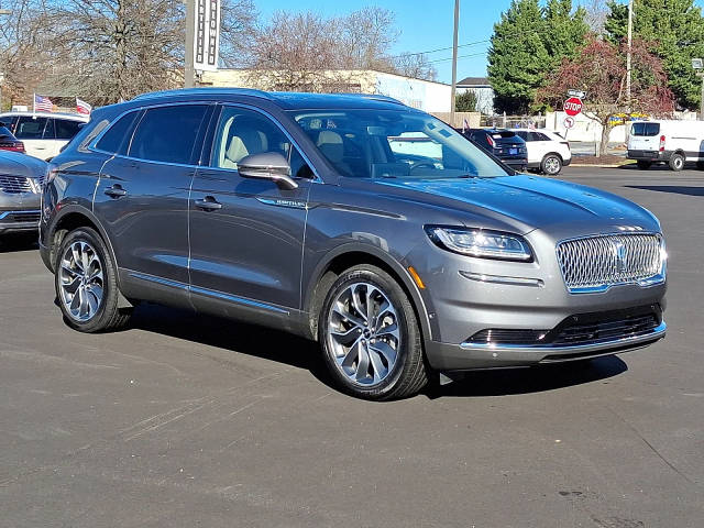2022 Lincoln Nautilus Reserve AWD photo