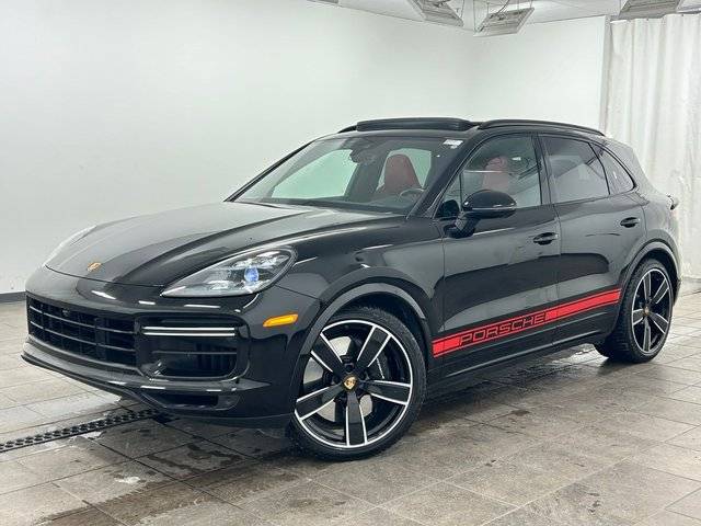 2023 Porsche Cayenne Turbo AWD photo