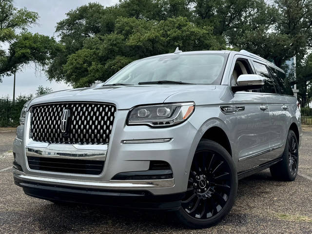 2022 Lincoln Navigator Black Label 4WD photo
