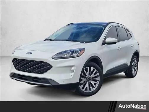 2022 Ford Escape Titanium AWD photo