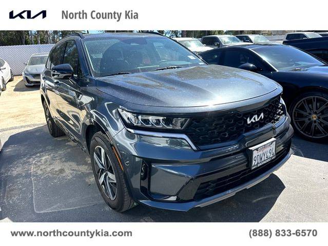 2022 Kia Sorento S FWD photo