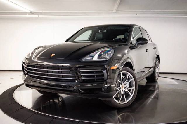 2023 Porsche Cayenne  AWD photo